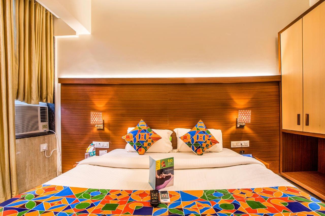 Fabhotel Spring Inn - Nr Borivali Station Mālād Extérieur photo