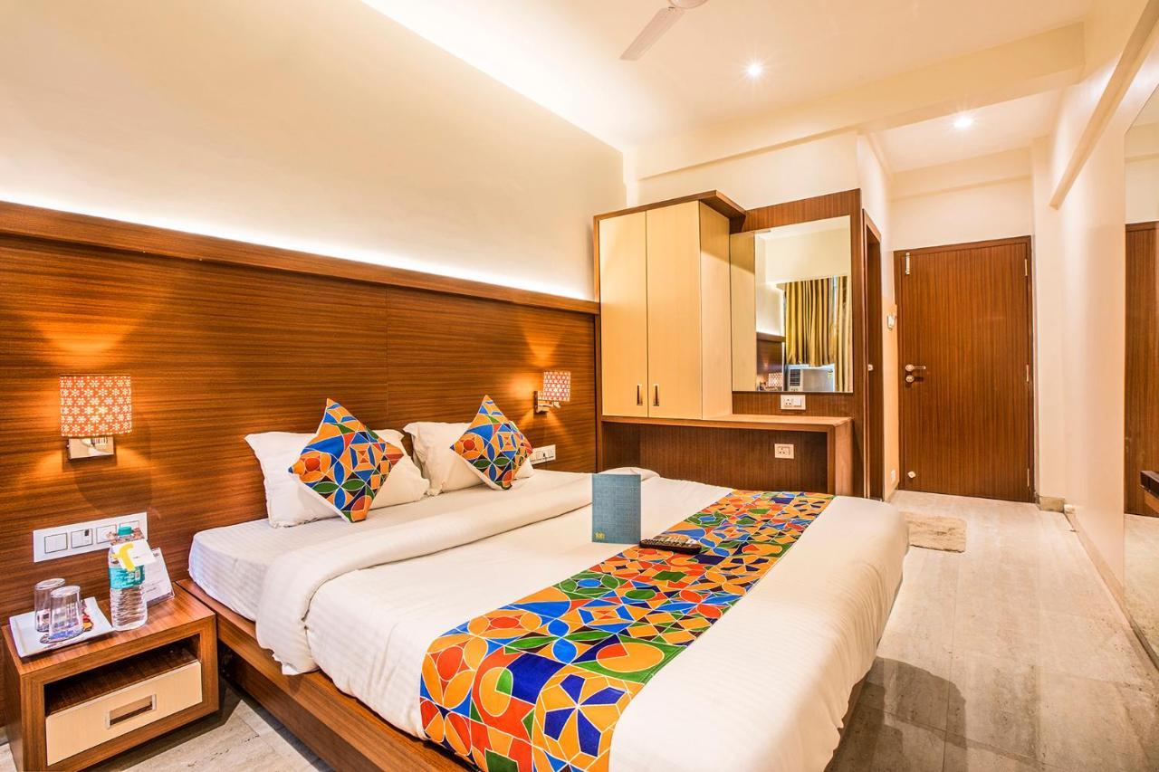 Fabhotel Spring Inn - Nr Borivali Station Mālād Extérieur photo