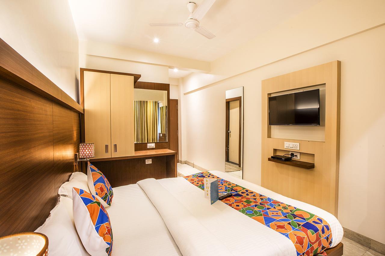 Fabhotel Spring Inn - Nr Borivali Station Mālād Extérieur photo
